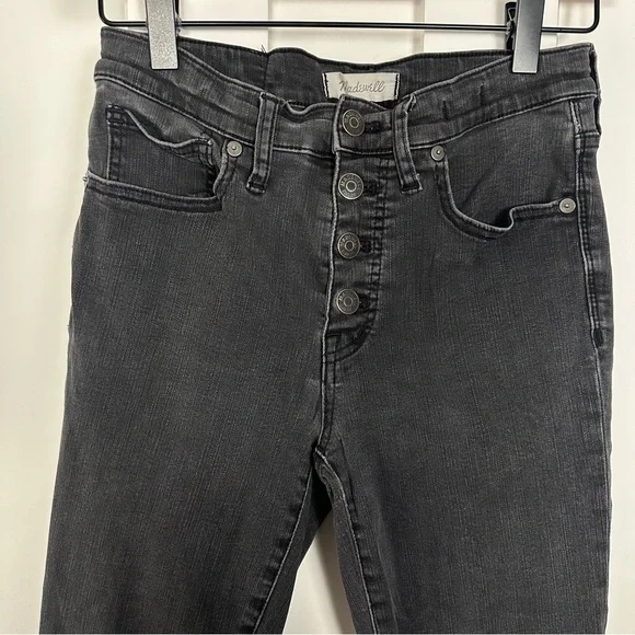 Madewell (27) 9” Black High Rise Skinny Button Fly Minimalist Quiet Luxury Look - Picture 3 of 9